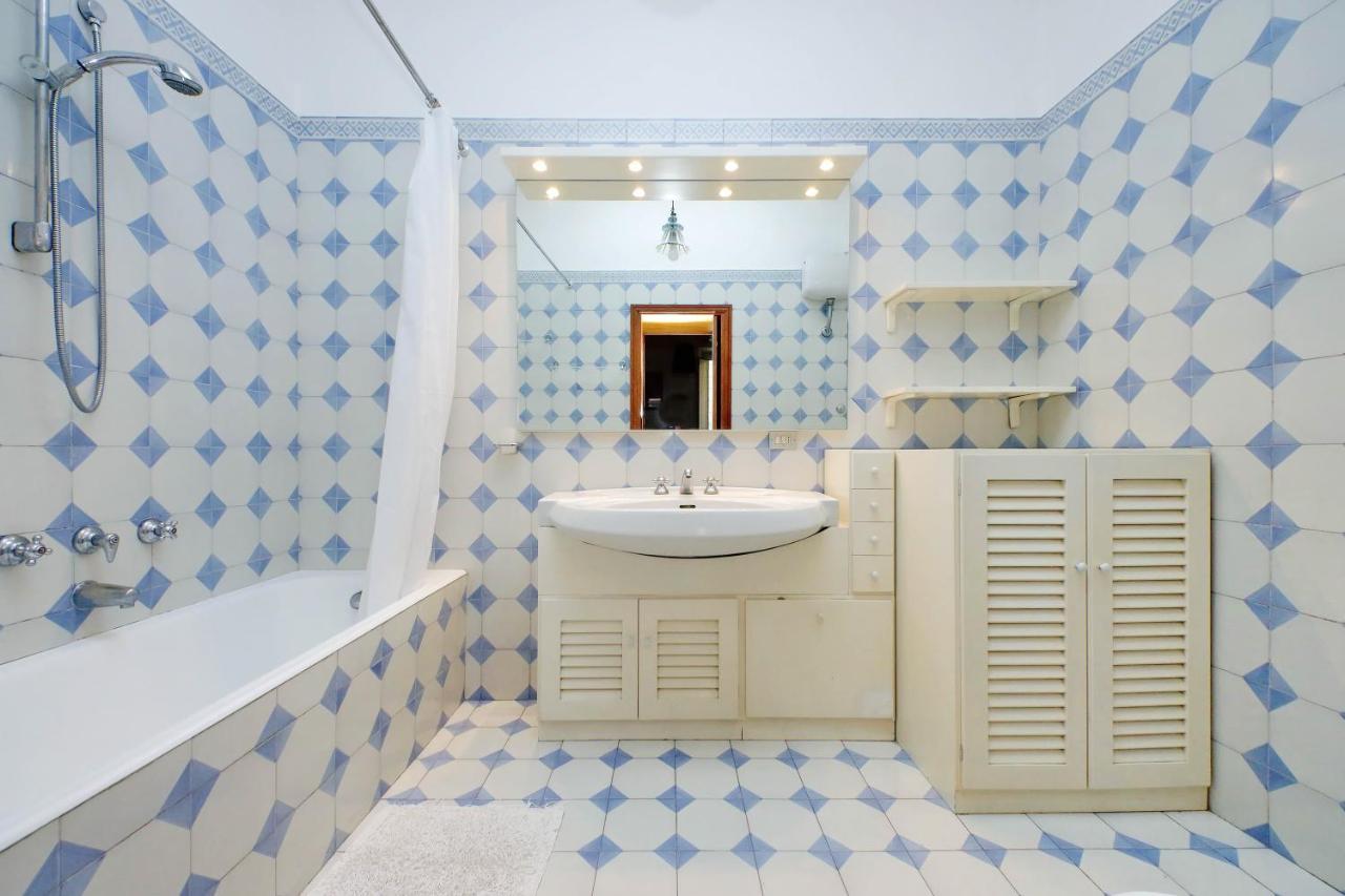 Navona Apartment, Large And Comfortable Рим Экстерьер фото